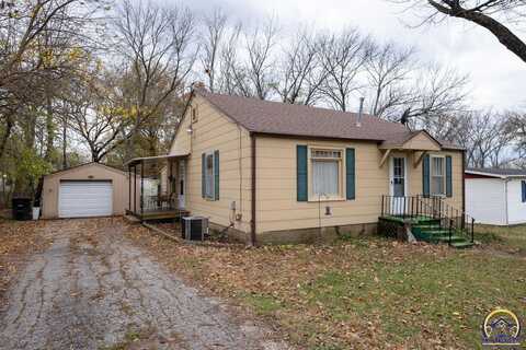 222 W 5th ST, Lyndon, KS 66451