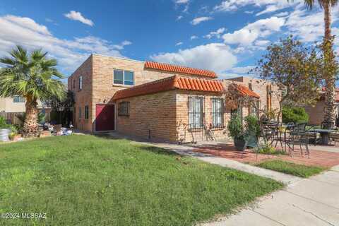 6701 E Calle La Paz, Tucson, AZ 85715