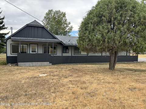 1443 MUDDY STRING Road, Thayne, WY 83127