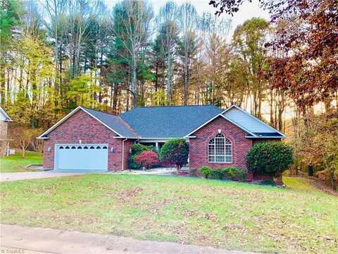 1703 Skyview Circle, Wilkesboro, NC 28697