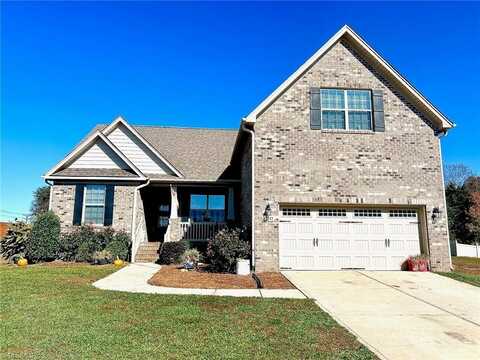 9141 Warren Road, Kernersville, NC 27284