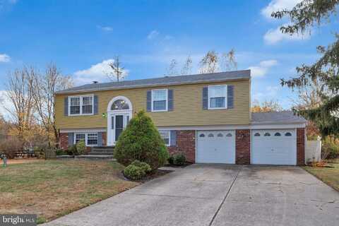 40 COACHMAN DRIVE, BORDENTOWN, NJ 08505