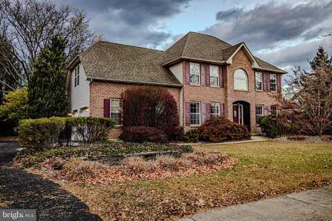 2252 CHABLIS DRIVE, MACUNGIE, PA 18062