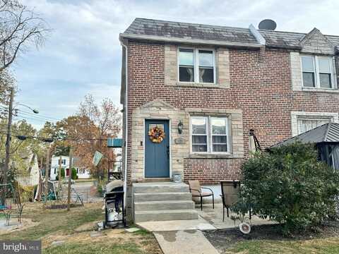 218 SPRUCE STREET, GLENOLDEN, PA 19036