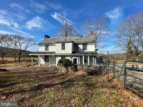 665 KINTNER ROAD, KINTNERSVILLE, PA 18930