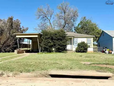 1672 KEELER AVENUE, Wichita Falls, TX 76301