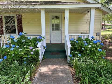 209 Sanders Drive, Seneca, SC 29678