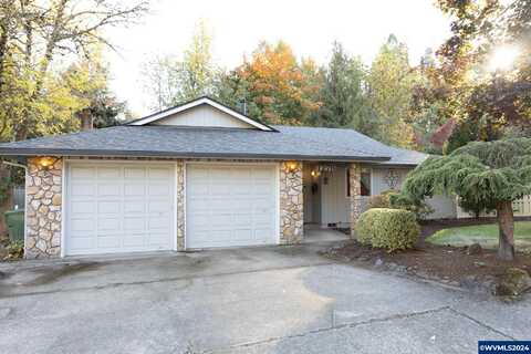 1278 Centennial Ct SE, Salem, OR 97302