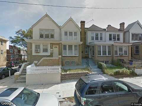 Woodcrest, PHILADELPHIA, PA 19131