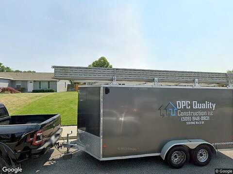 20Th, KENNEWICK, WA 99337