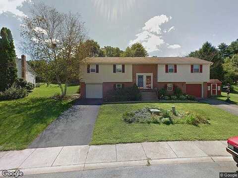 Edgehill, AKRON, PA 17501