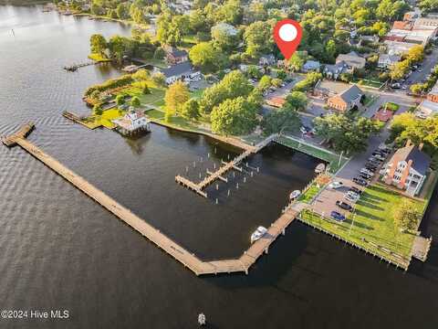 112 W Water Street, Edenton, NC 27932