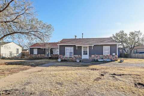 1403 Bagarry Street, Amarillo, TX 79104