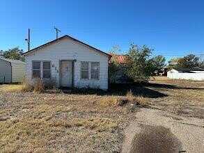 816 MAIN Street, Sunray, TX 79086