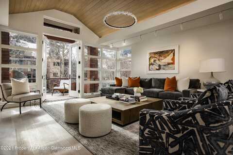 704 E Hyman Avenue, Aspen, CO 81611