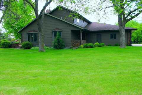 12925 391st Avenue, Aberdeen, SD 57401