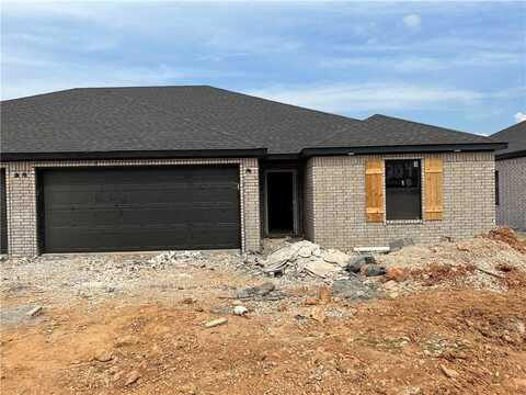 304 Tricha CIR Unit #B, Gravette, AR 72736