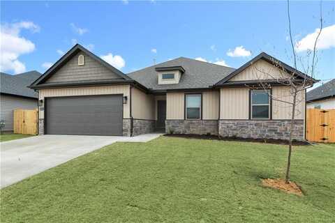 1031 Monarch RD, Centerton, AR 72719