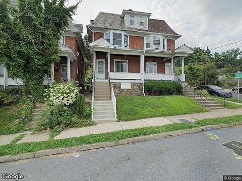 Russell, FOUNTAIN HILL, PA 18015