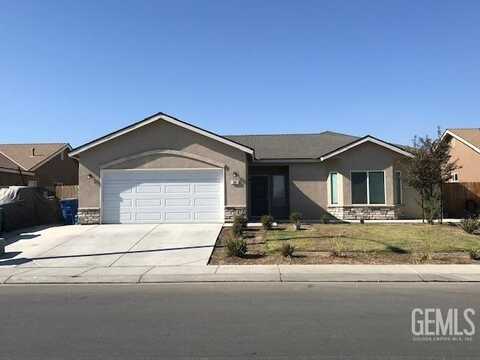 387 Calle Castellanos, Delano, CA 93215