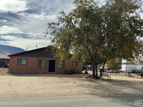 2412 Jerry Avenue, Lake Isabella, CA 93241