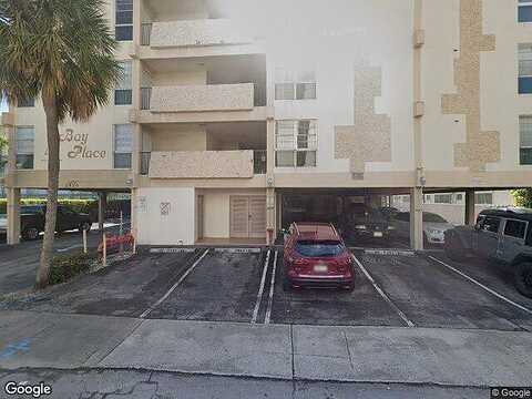 Diana, HALLANDALE BEACH, FL 33009