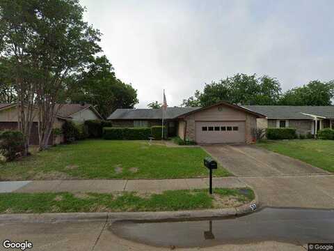 Lynne, GRAND PRAIRIE, TX 75052