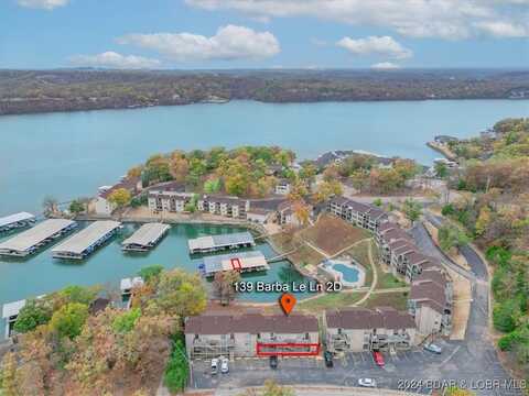 139 Barba Le Lane, Lake Ozark, MO 65049