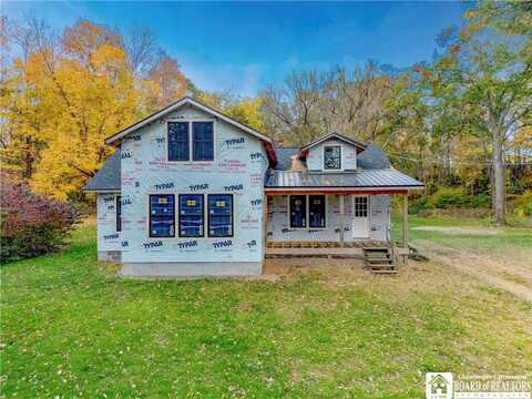 92 Oak Street, Westfield, NY 14787