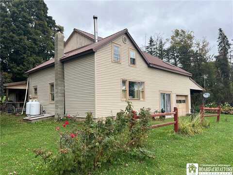 6197 Route 305, Hudson, NY 14714