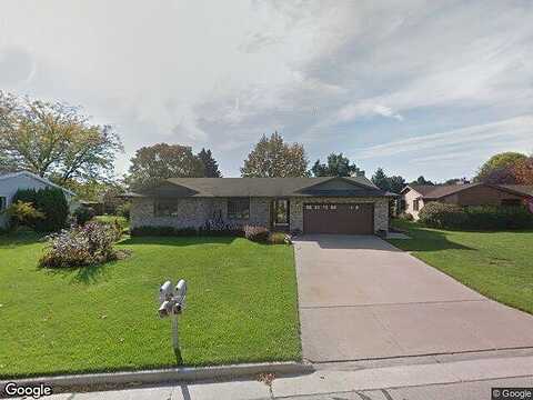 Park Village Dr, Oshkosh, WI 54904