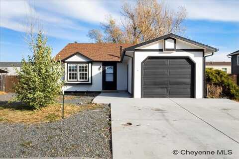 2111 ROOKS AVE, Cheyenne, WY 82007