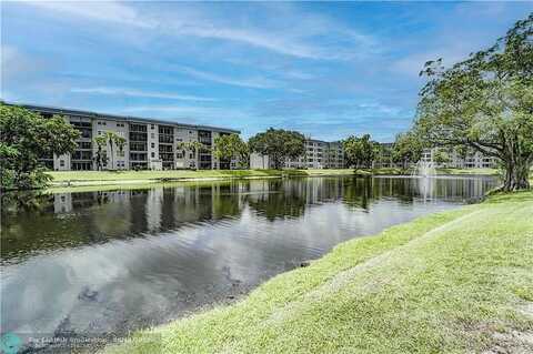 Cypress Reach Ct, Pompano Beach, FL 33069