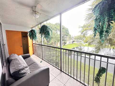 Nw 47Th Ter, Lauderdale Lakes, FL 33319