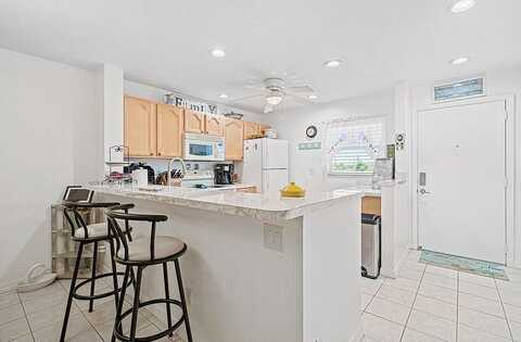 Ne 1St Ln, Boynton Beach, FL 33435