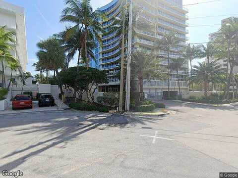 Holiday Dr, Fort Lauderdale, FL 33316