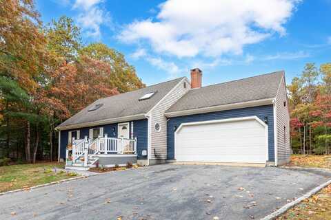 58 Carl Landi Circle, East Falmouth, MA 02536