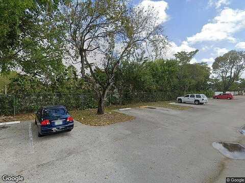 Sw 39Th St, Davie, FL 33314