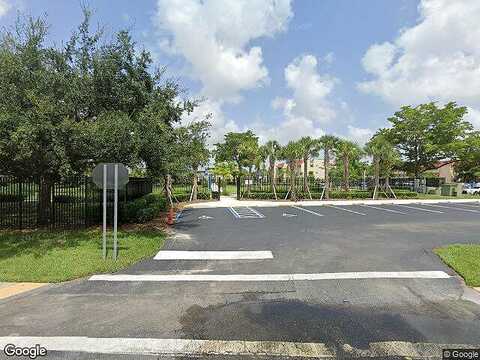 E Sunrise Lakes Dr, Sunrise, FL 33322