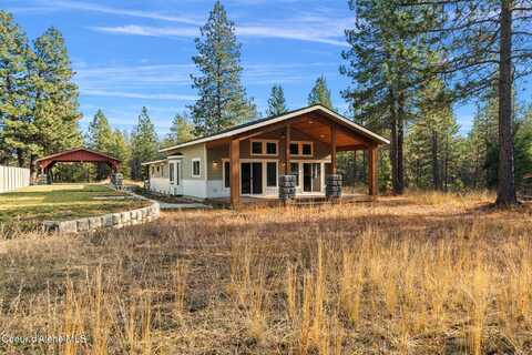 276 Old Forest Rd, Spirit Lake, ID 83869