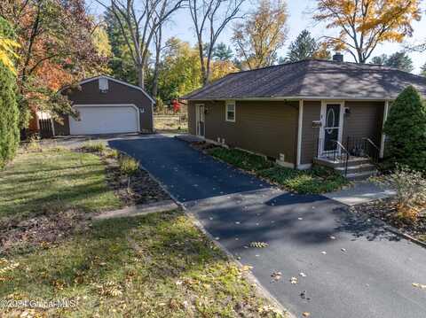 2 Clark Parkway, Guilderland, NY 12203