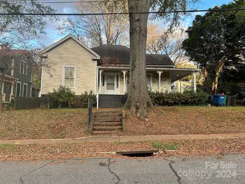 300 N Kelly Street, Statesville, NC 28677