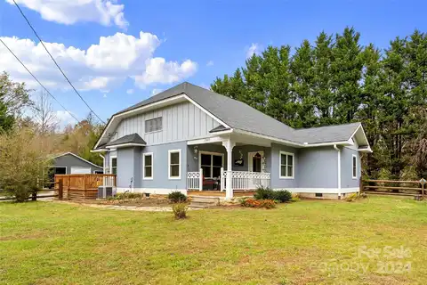 2307 Fruitland Road, Hendersonville, NC 28792