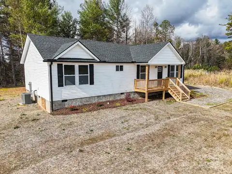 378 Point Hope Lane, Hendersonville, NC 28792