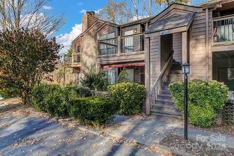 14 Ravencroft Lane, Asheville, NC 28803