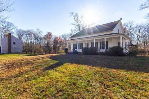 7 Trowbridge Road, East Haddam, CT 06469