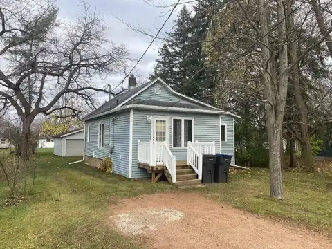 717 E BLODGETT STREET, Marshfield, WI 54449