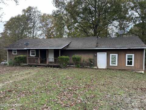 225 Capps Lane, Pinson, TN 38366