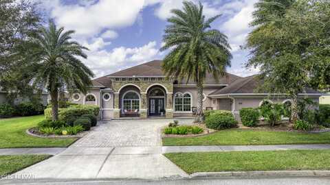 568 Luna Bella Lane, New Smyrna Beach, FL 32168