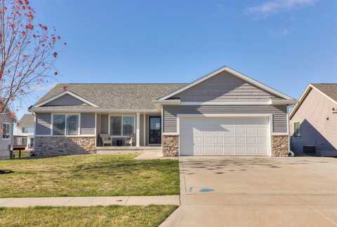 712 James Street NE, Bondurant, IA 50035